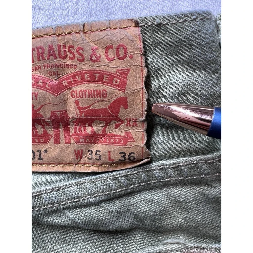 Levi’s Men’s 501 Jeans Button Fly Green W35 L36 Tagged Actual Inseam 32